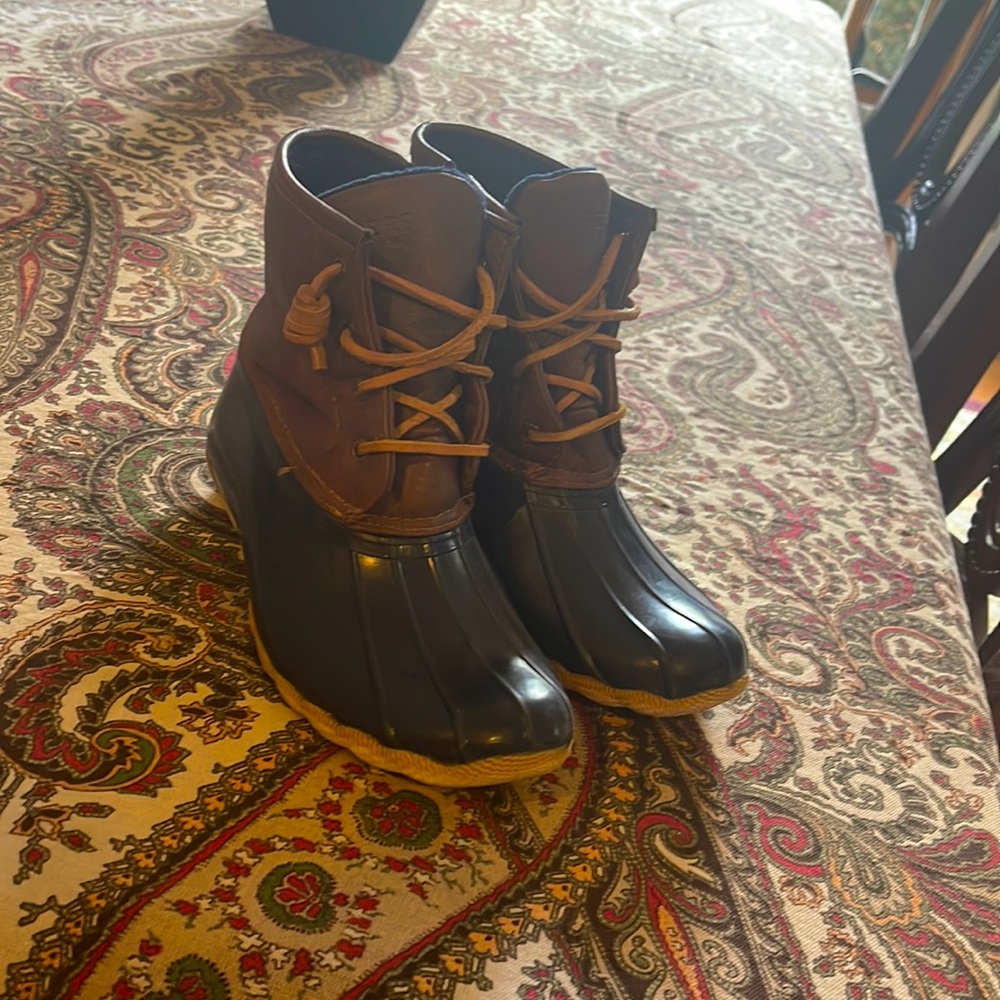 Sperry Boots Size US 4